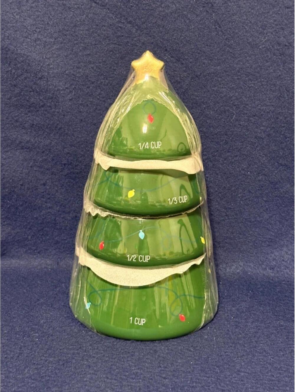 Target Bullseye’s Playground Christmas Tree Ceramic Stacking Measuring Cups